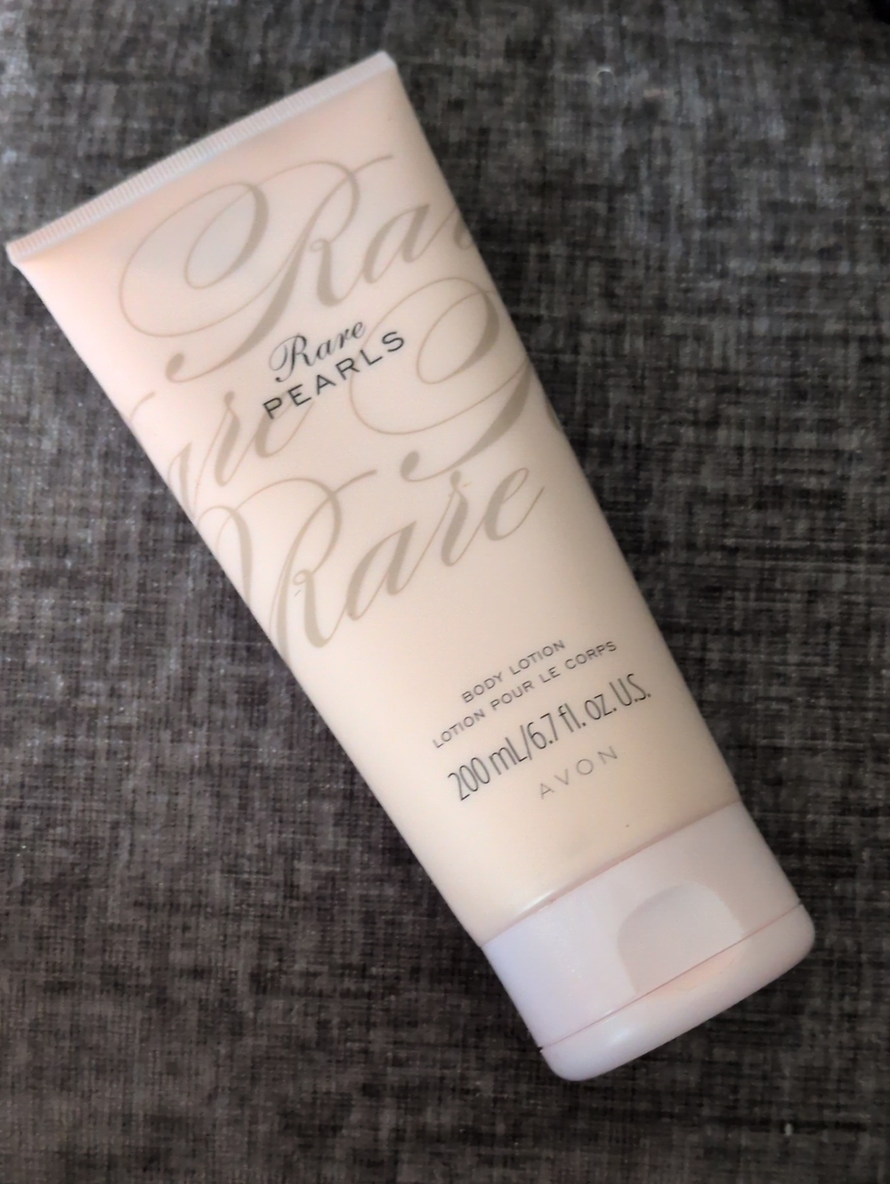 NEW Avon Rare Pearls Scented Body Lotion 6.7 oz - Factory Sealed